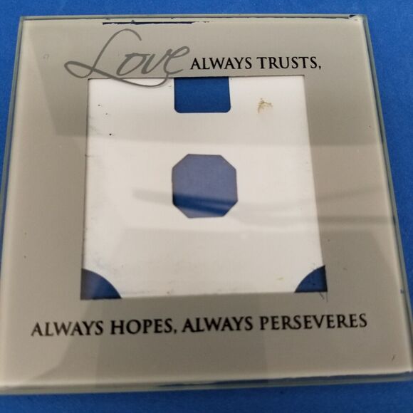 Six piece photo coaster set with black wood holder Faith can hold pictures - Picture 4 of 11